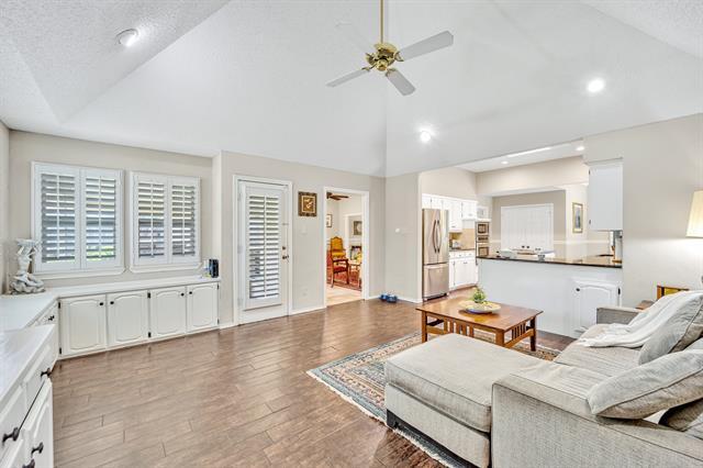 Photo - 5403 Linden Ct