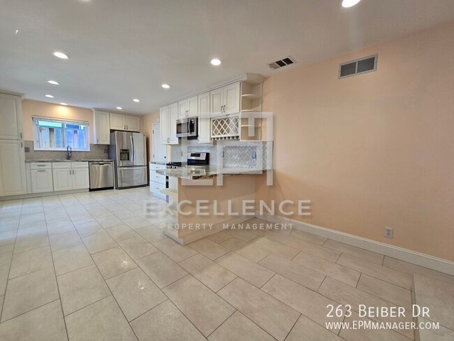 Photo - 263 Beiber Dr-