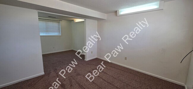1889 Cherry Ct Unit 2