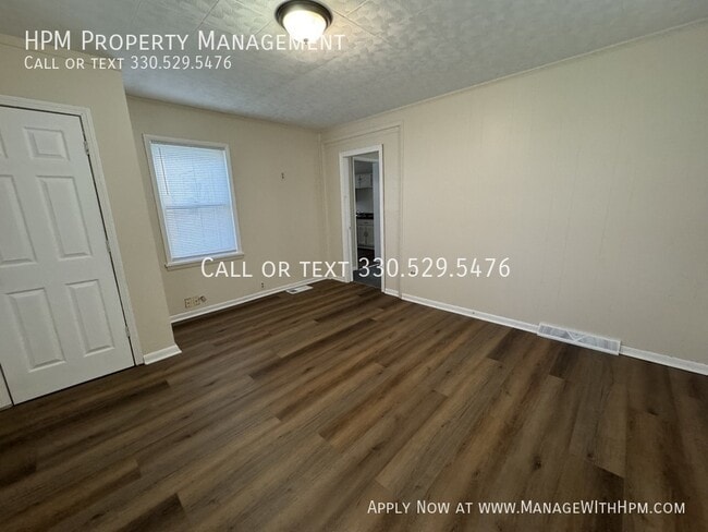 Photo - 1380 Garfield Ave SW