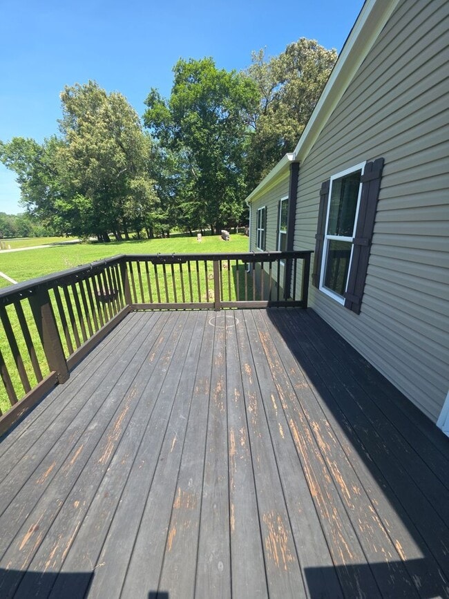 Photo - Spacious 4-Bedroom Home on 1 Acre in Peaceful Rickman Setting