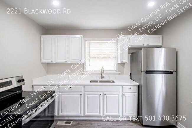 2221 Blackwood Rd