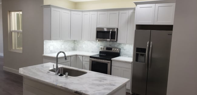 Photo - 105 E 5th St Unit A