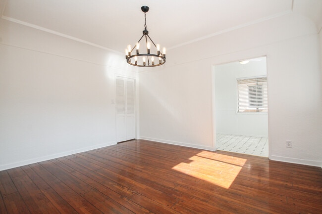 Photo - 8149 Blackburn Ave Unit 8149