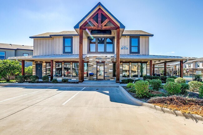 Creekside Townhomes