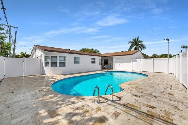 Photo - 5122 NE 19th Ave Unit 4