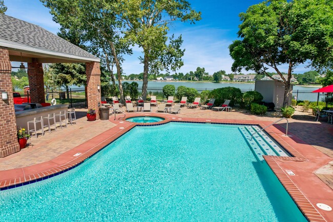 Building Photo - Promenade at Hunters Glen