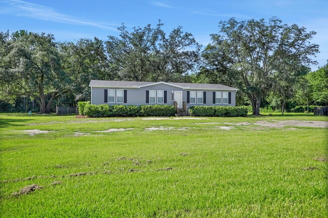 FRONT VIEW - 5854 County Road 315C