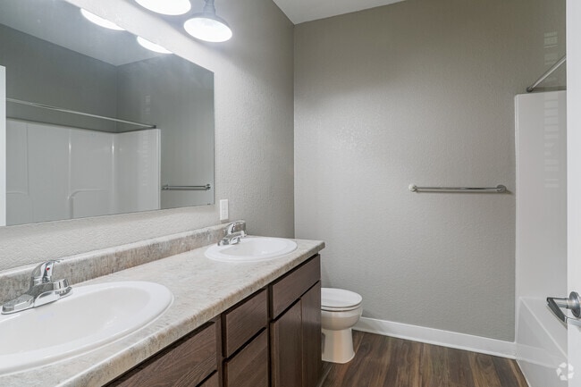 4 BR, 2 BA - Bathroom