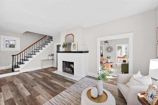 Photo - 712 Angenette Ave