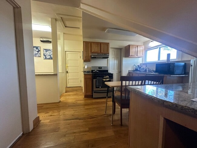 Photo - 113 Comstock Pl Unit Comstock 113.912