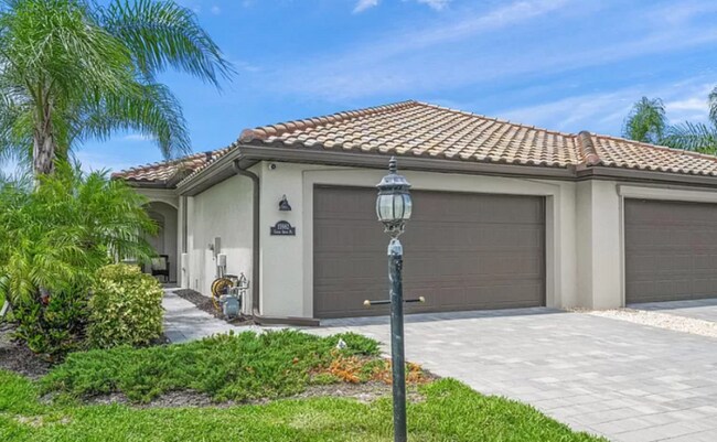 Photo - 15982 Clear Skies Pl