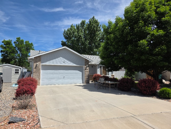 Photo - 661 Bayberry Ct House