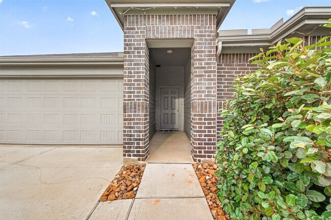 Photo - 40310 Bermuda Ivy St