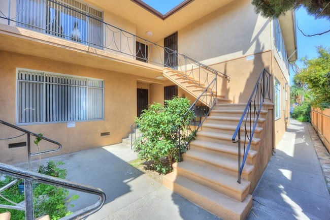 15th Street Apartments