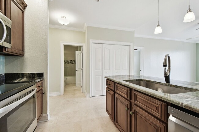 Photo - 5000 Culbreath Key Way
