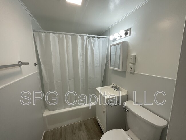 Photo - 30 Chestnut St