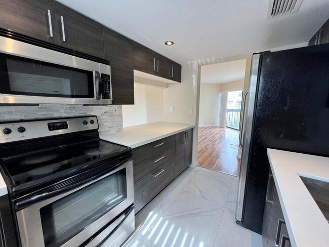 Photo - 1900 N Congress Ave Unit 403