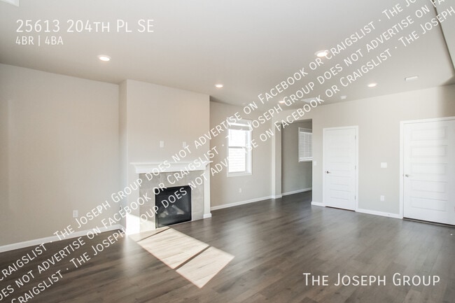 Building Photo - 25613 204th Pl SE Rental