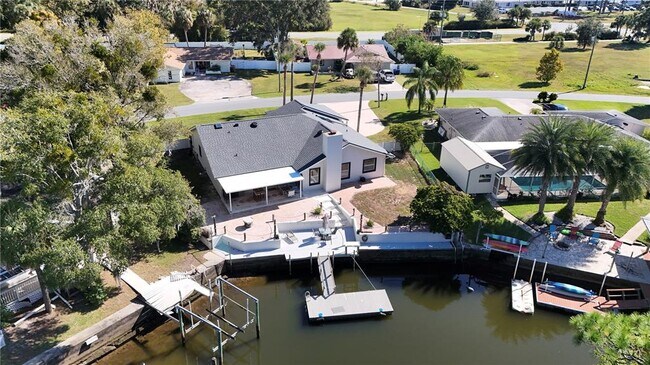 Photo - 1542 SE Pinwheel Dr