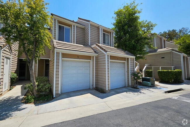Building Photo - 24512 McBean Pky Rental