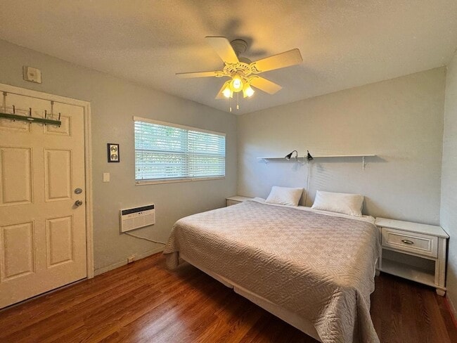 Building Photo - 2001 S Ocean Dr Unit 46