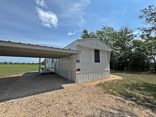 Building Photo - 2478 Hintz Rd Rental