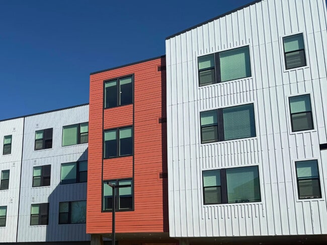 Photo - Warren Village at Alameda