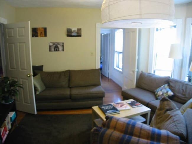 Photo - 3.0 bedroom in Cambridge Massachusetts 02138 Unit U2
