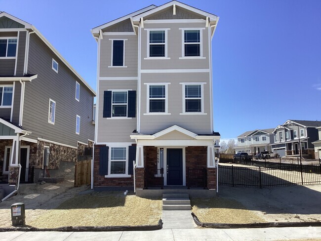 Building Photo - 26155 E Calhoun Pl Rental