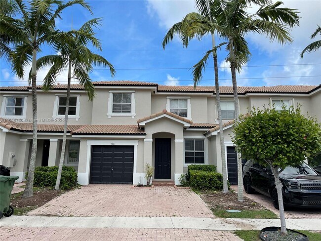 Building Photo - 968 NE 41st Pl Rental