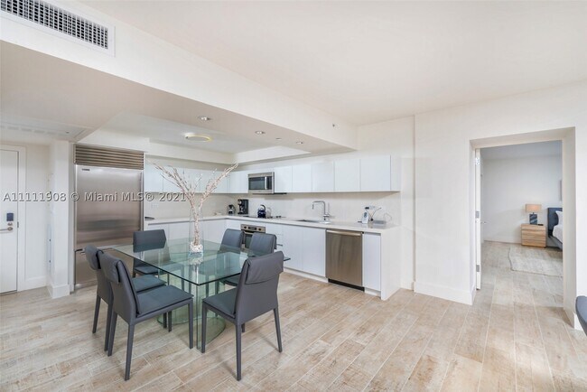 Photo - 102 24th St Unit 1019