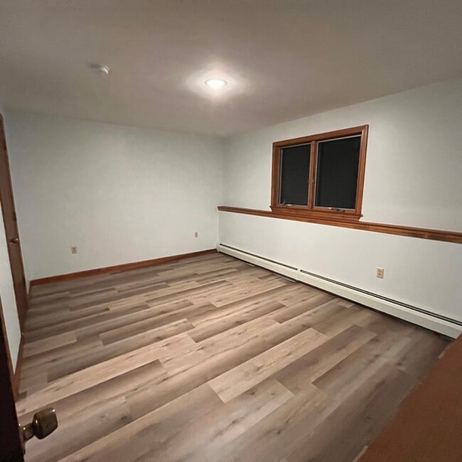 Bedroom #1 - 162 Cedar Swamp Rd