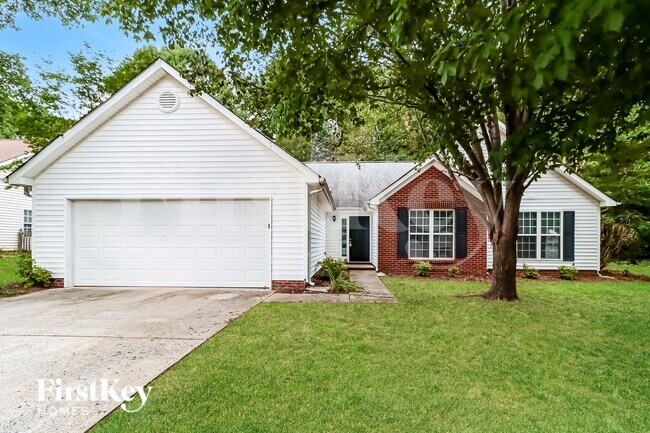 Photo - 312 Edgemore Ct