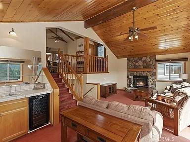 Photo - 262 Delle Dr