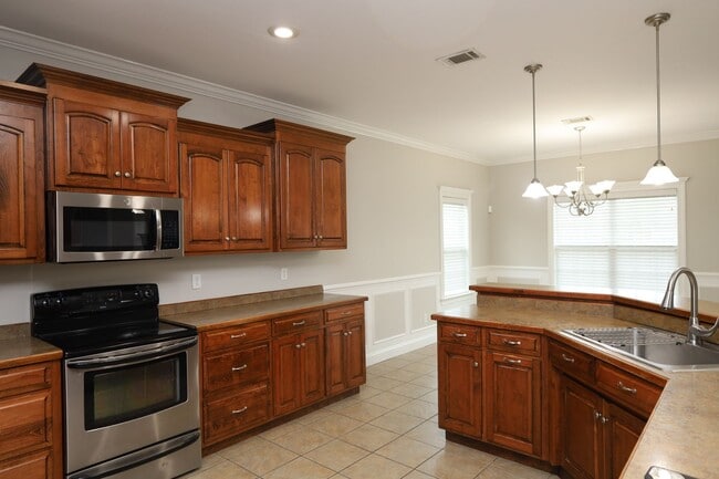 Photo - 4312 Wisteria Ln