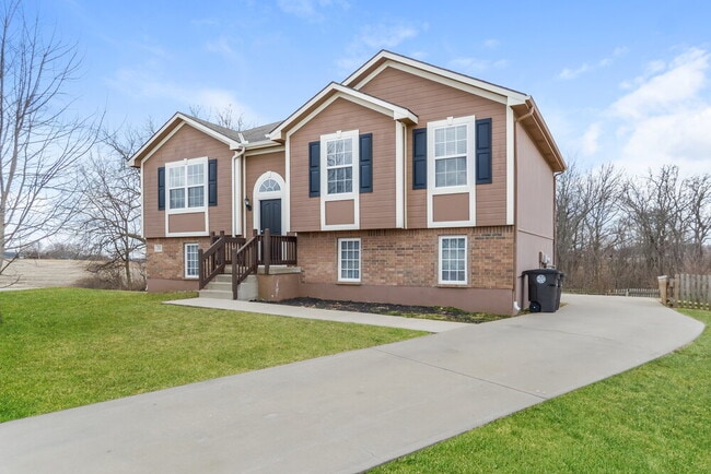 Photo - 712 Hibiscus Cir