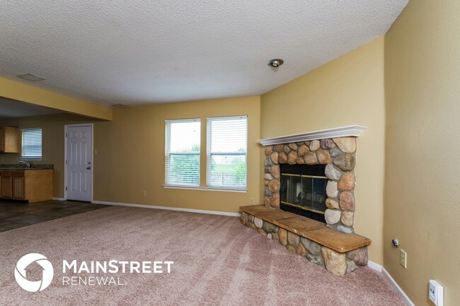 Photo - 1849 Southernwood Ln