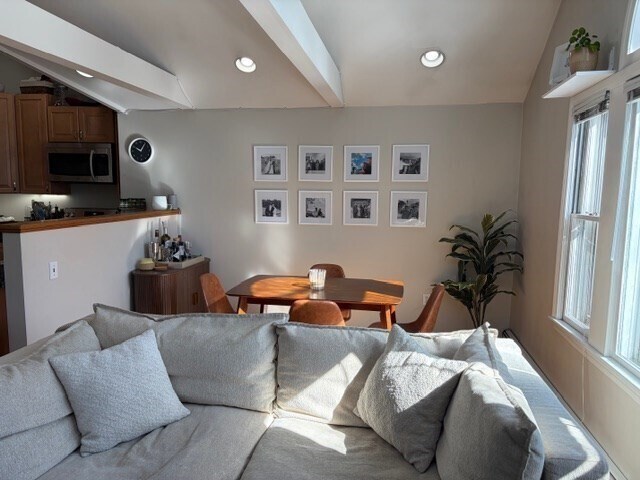 Photo - 127 Kilsyth Rd Unit 6