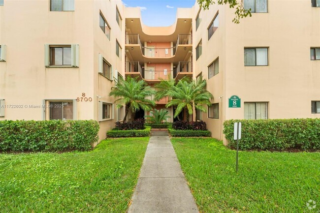 Building Photo - 8700 SW 133rd Avenue Rd Unit 321 Rental