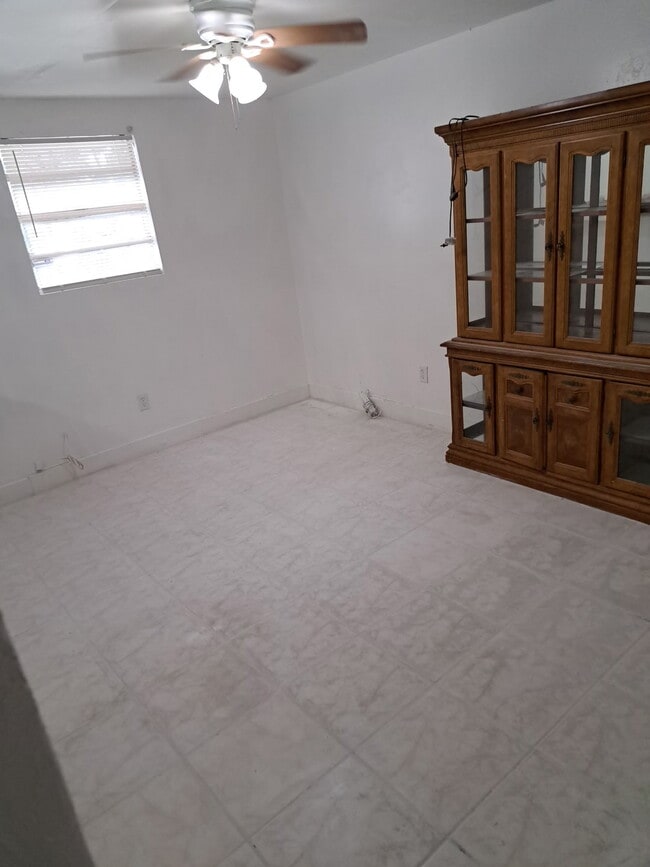 Photo - 2315 N Whittier St