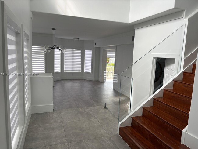 Building Photo - 3172 NE 211th St