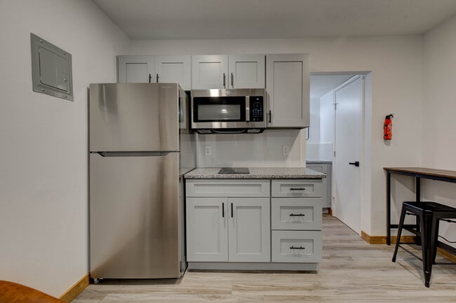 Photo - Sunrise Suites