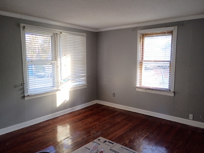 Photo - 25 N Marguerite Ave