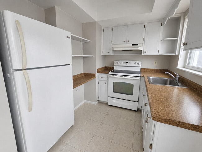 Photo - 2120 NE 41st St Unidad A