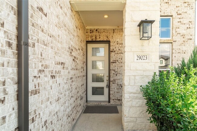 Photo - 29023 Laurel Grove Ln