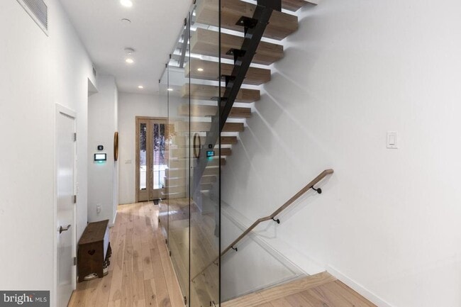 Photo - 1108 N Bodine St