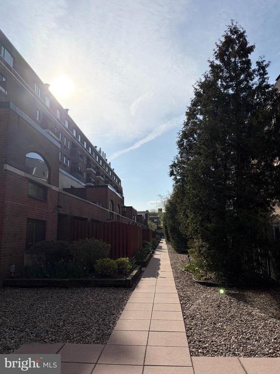 Photo - 200 Lombard St Unit 643