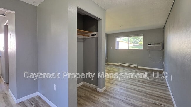 Photo - 32 10th Ave N Unit 6
