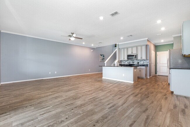 Photo - 11638 Woodleaf Dr